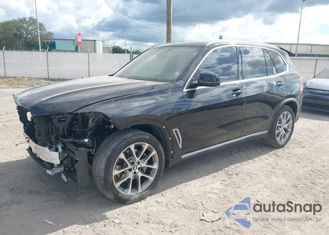 2020 BMW X5 xDrive40I z USA, uszkodzony, nr VIN 5UXCR6C05LLL75157